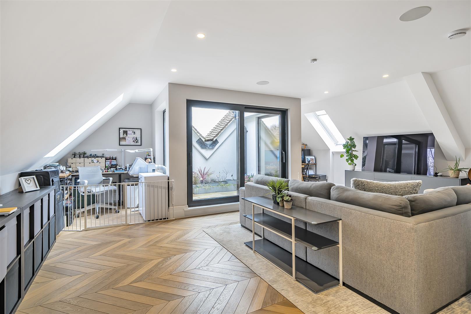 Penthouse Apartment, Nutley Terrace Hampstead NW3 5SB