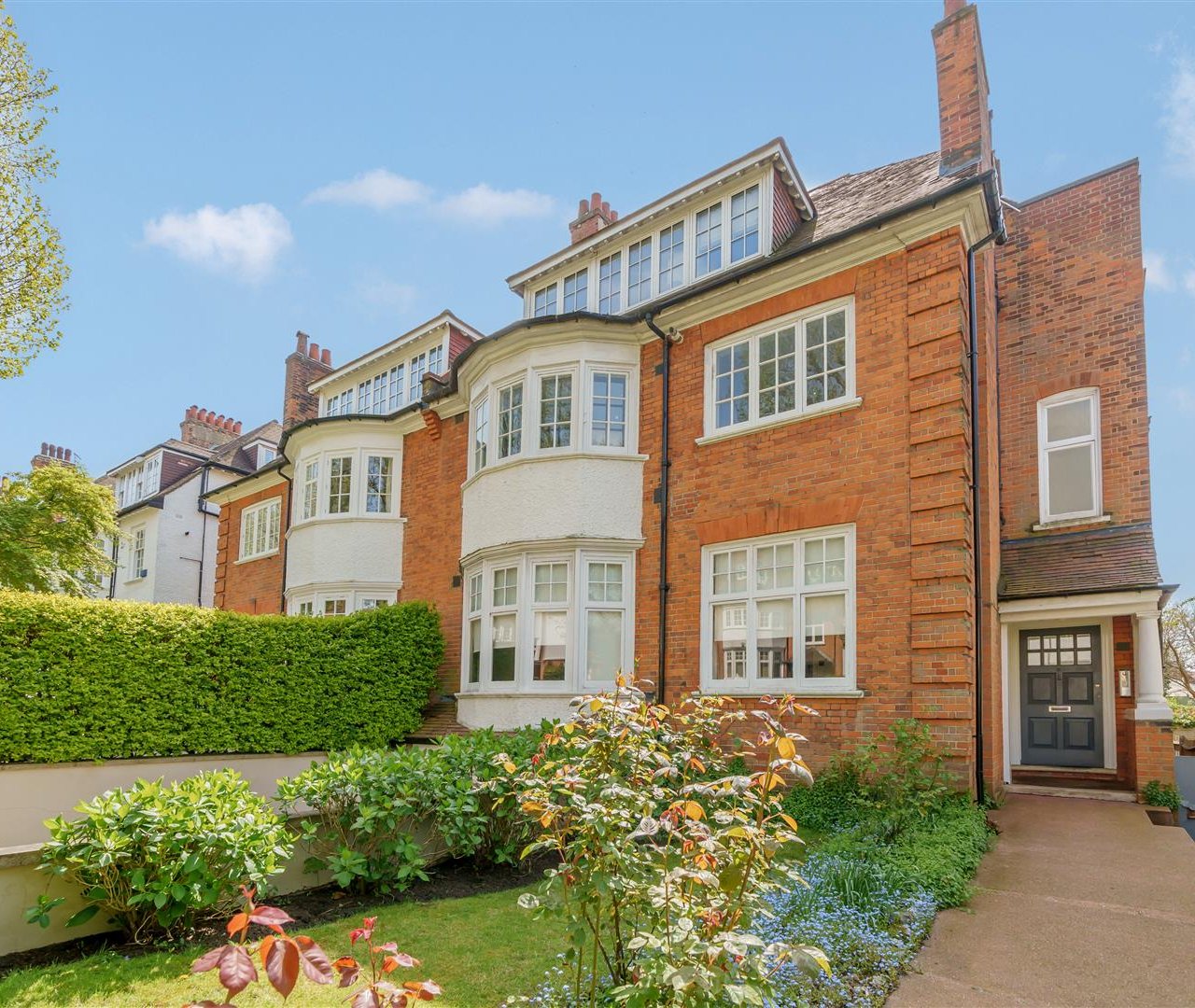 Ferncroft Avenue Hampstead NW3 7PG