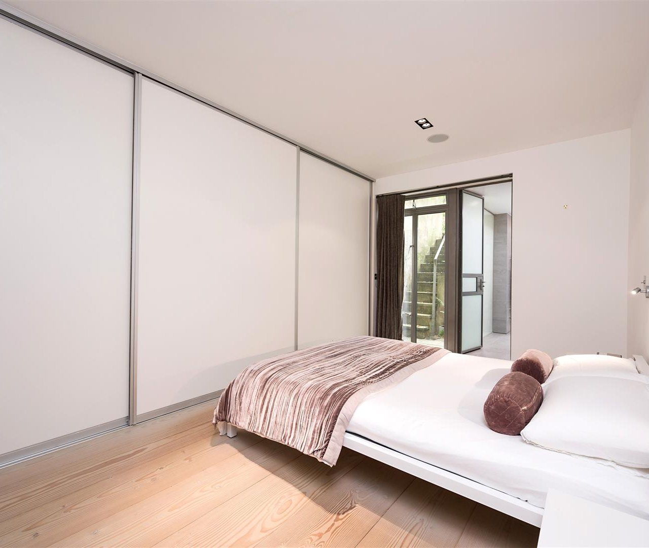 Kemplay Road Hampstead Village NW3 1SY