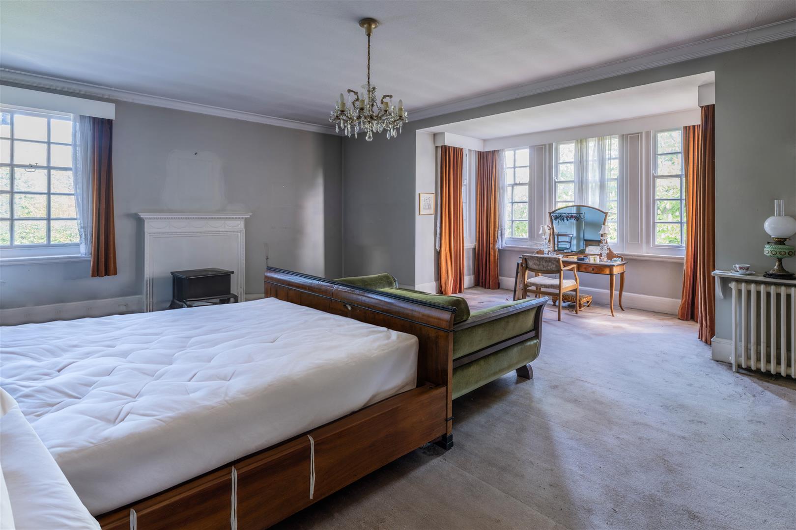 Templewood Avenue Hampstead NW3 7UY