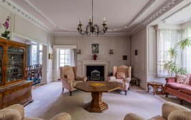 Templewood Avenue Hampstead NW3 7UY