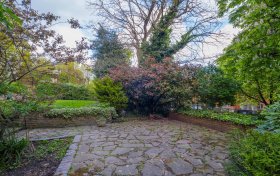 Templewood Avenue Hampstead NW3 7UY