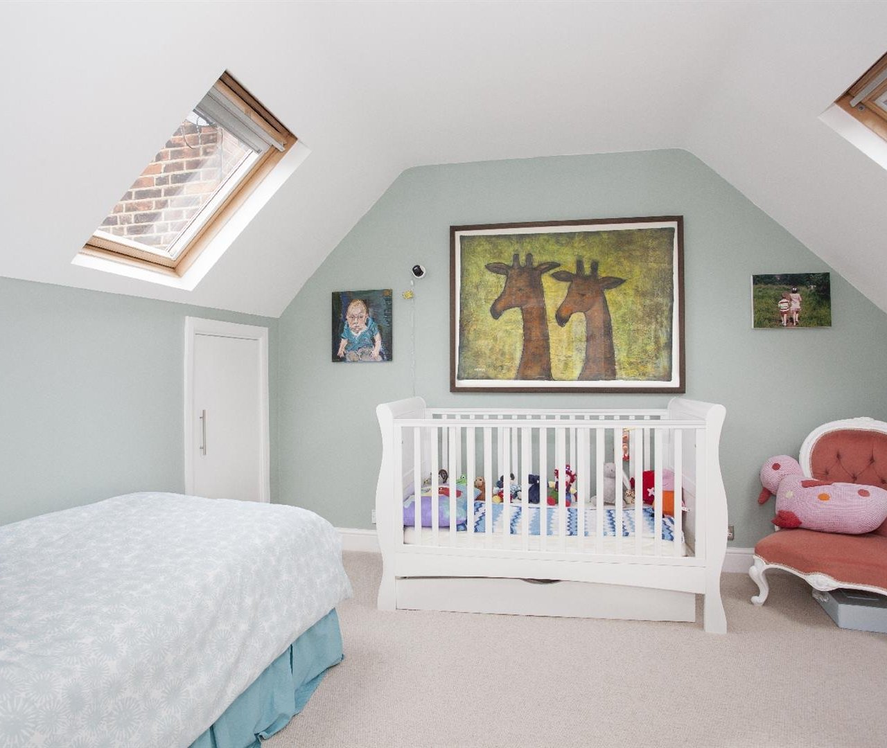 Bracknell Gardens Hampstead NW3 7ED