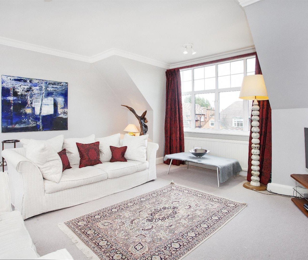 Bracknell Gardens Hampstead NW3 7ED