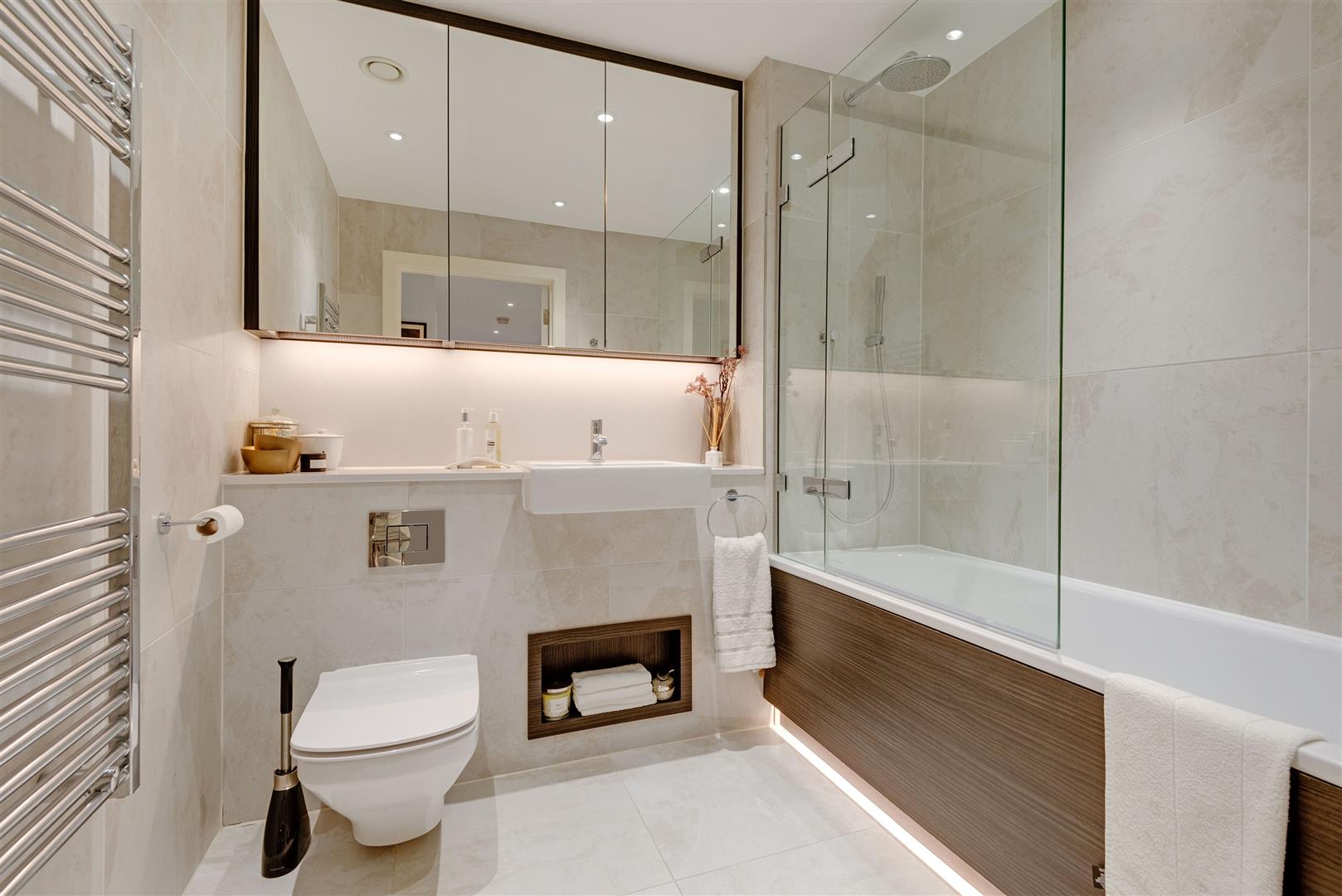 Kidderpore Avenue Hampstead NW3 7AS