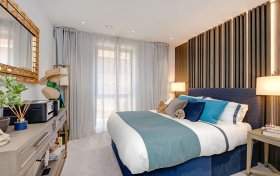 Kidderpore Avenue Hampstead NW3 7AS