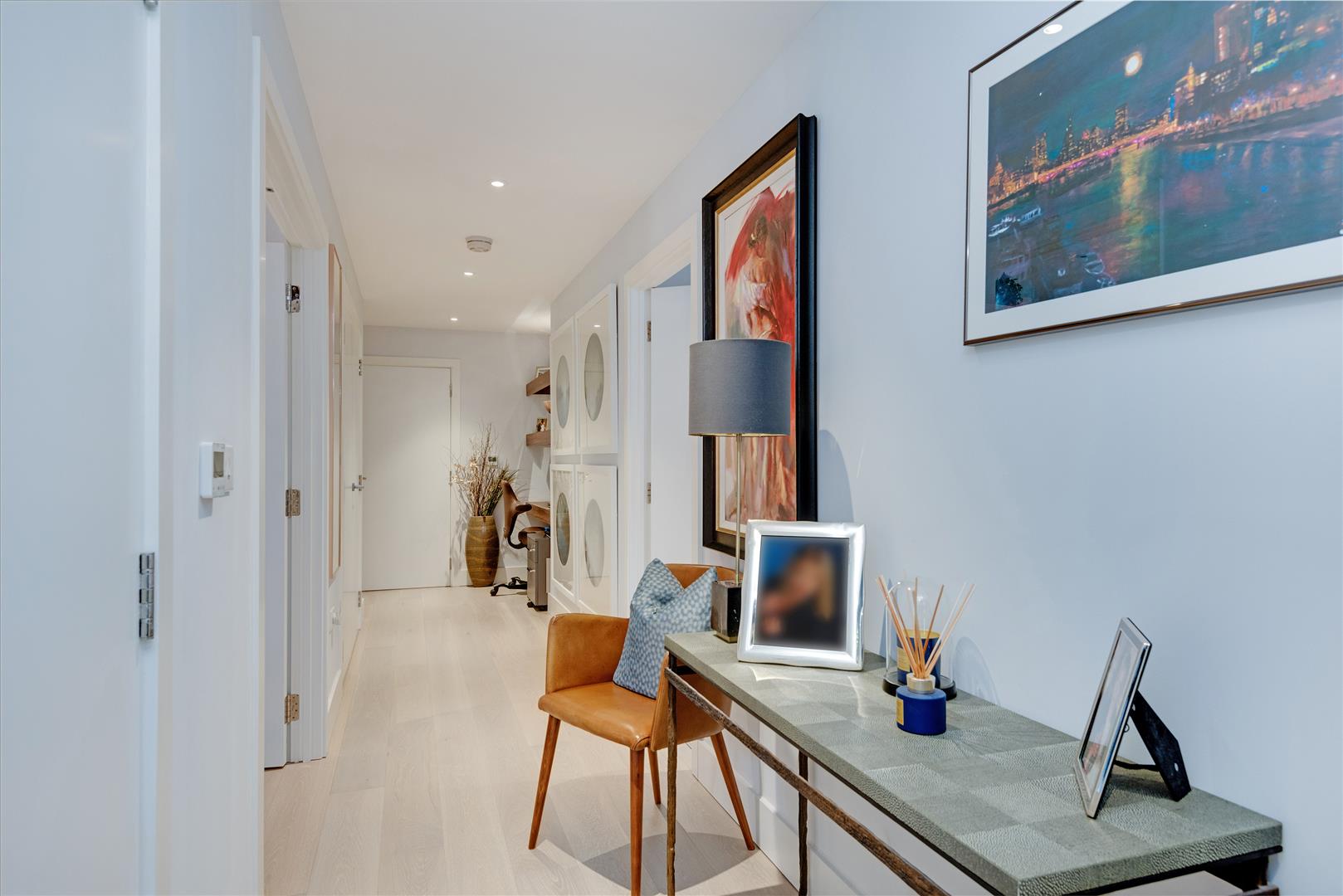 Kidderpore Avenue Hampstead NW3 7AS