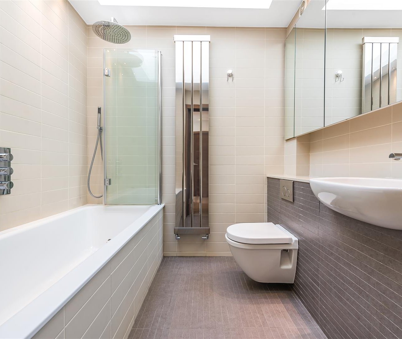 Spencer Walk Hampstead Village NW3 1QZ