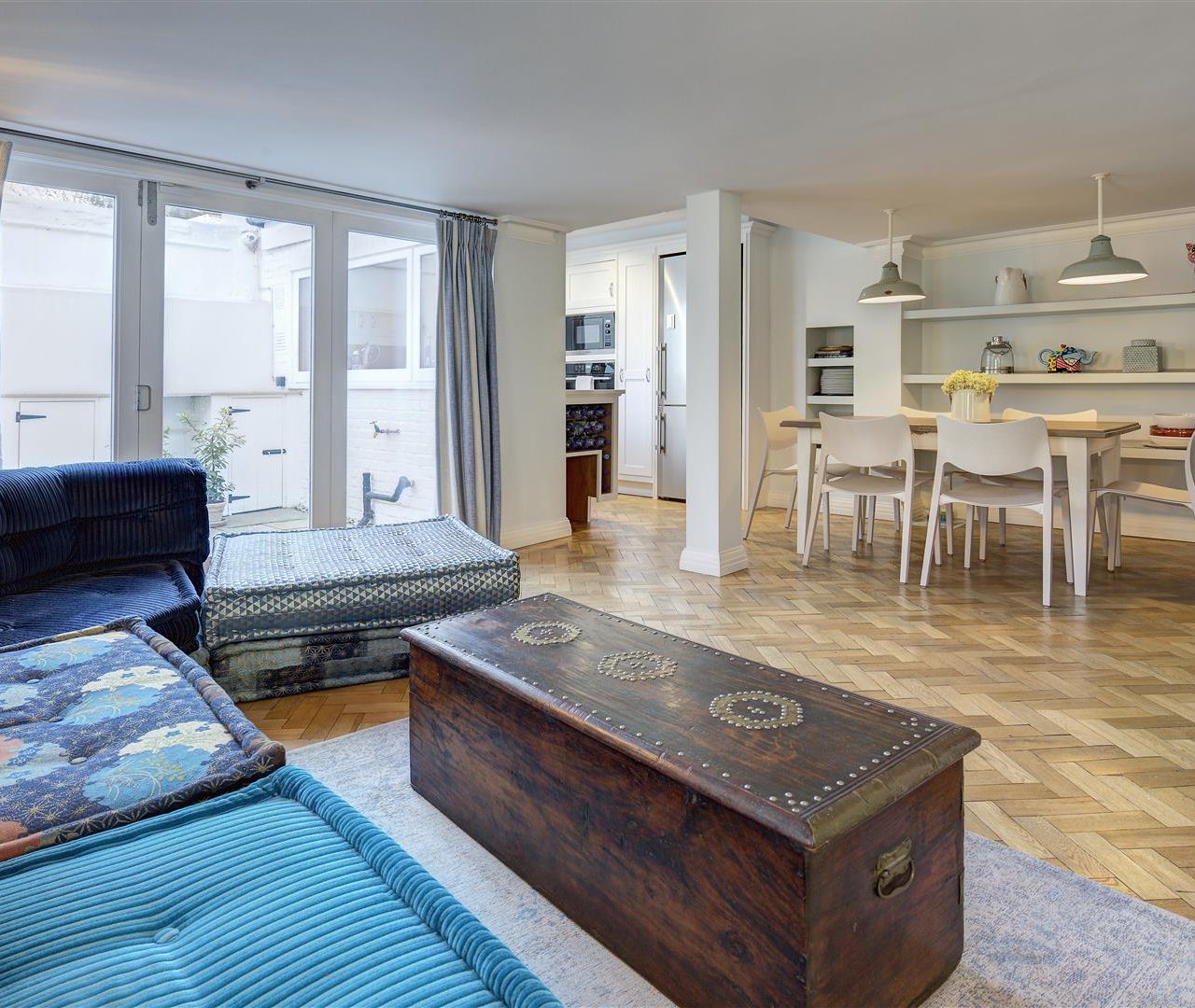 Squires Mount Cottages Hampstead NW3 1EE