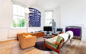 Upper Hampstead Walk Hampstead Village NW3 1DE