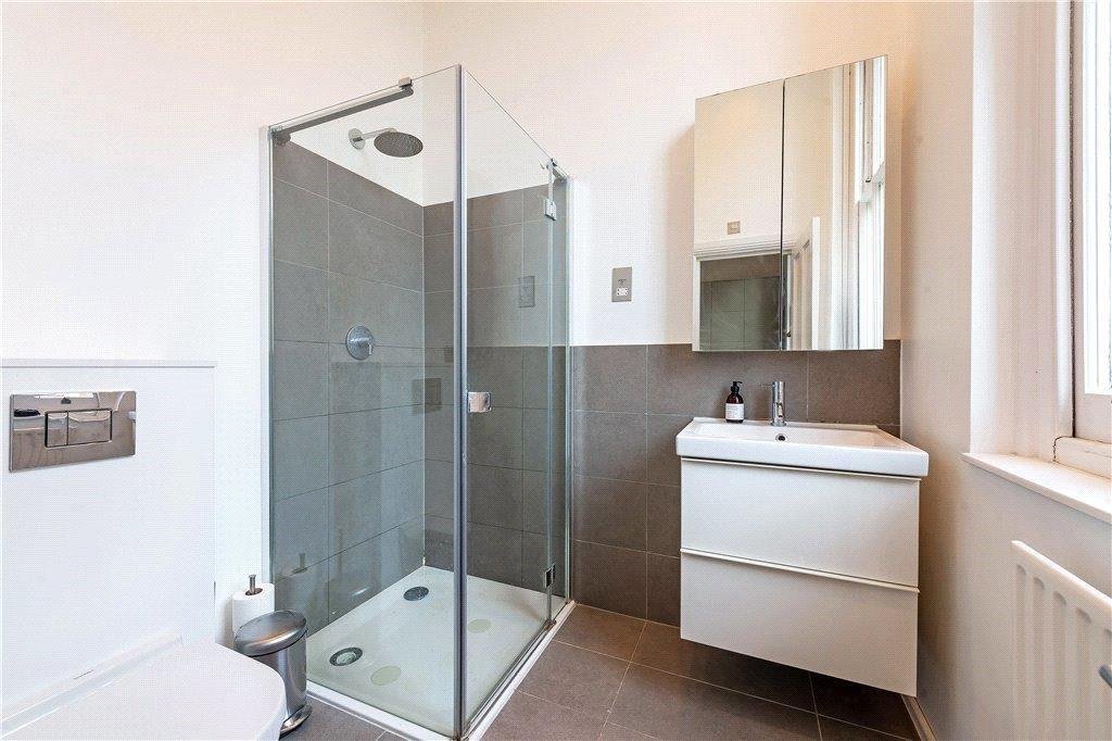 Upper Hampstead Walk Hampstead Village NW3 1DE