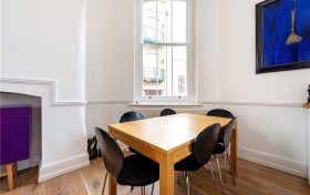 Upper Hampstead Walk Hampstead Village NW3 1DE