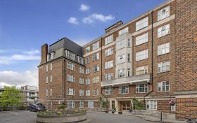 College Crescent Swiss Cottage NW3 5DR