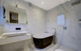 Rodborough Road Golders Green NW11 8RY