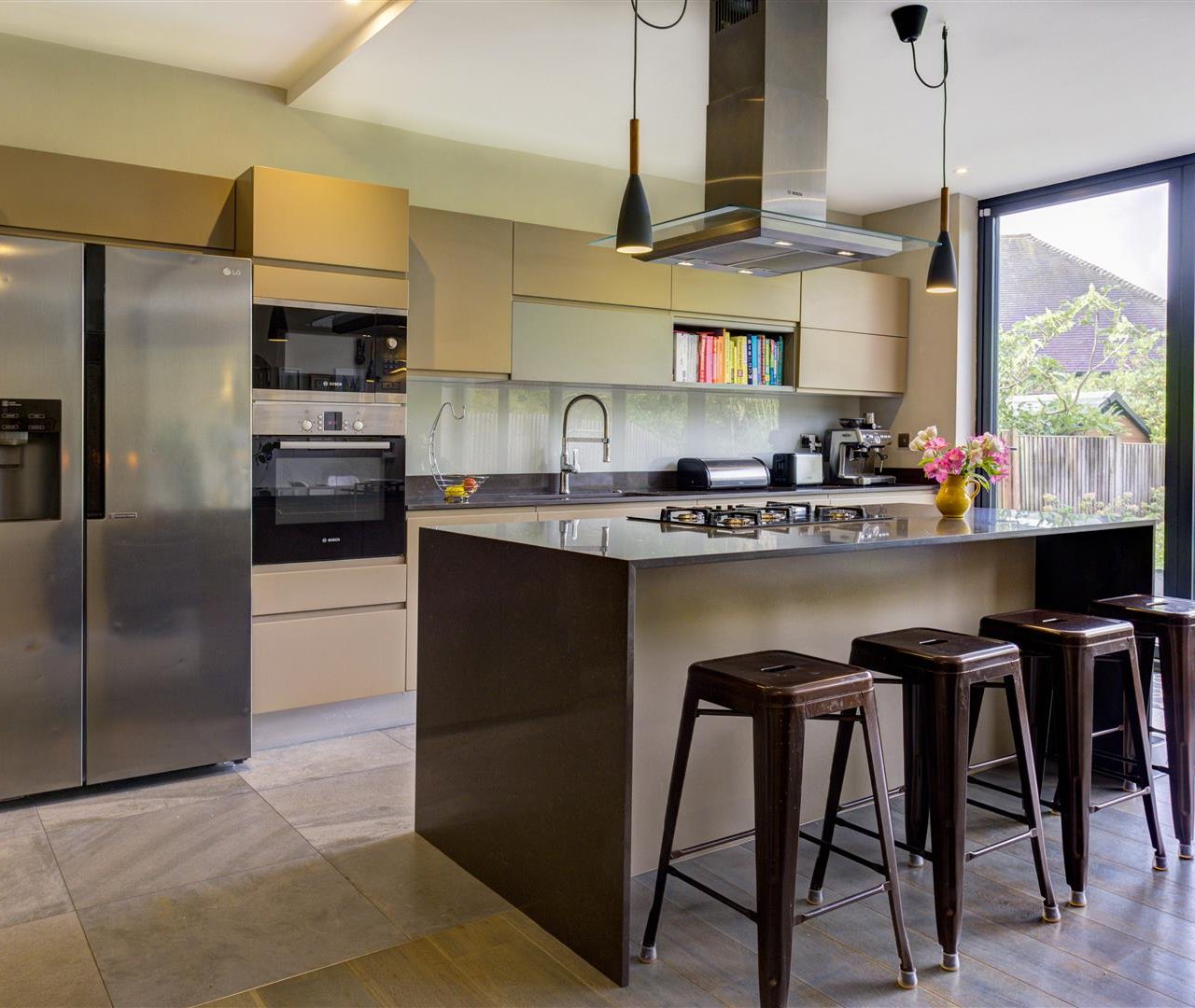 Rodborough Road Golders Green NW11 8RY