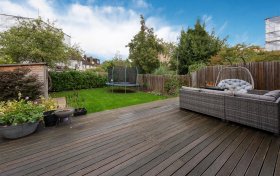 Rodborough Road Golders Green NW11 8RY