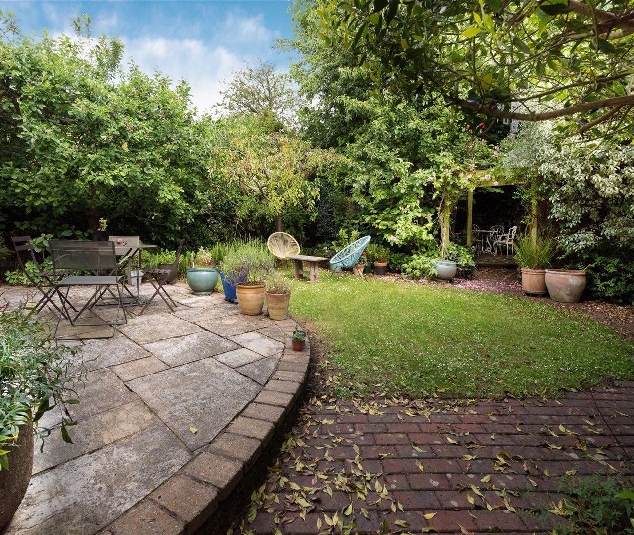 Nassington Road Hampstead NW3 2UD