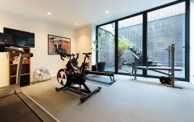 Ferncroft Avenue Hampstead NW3 7PE