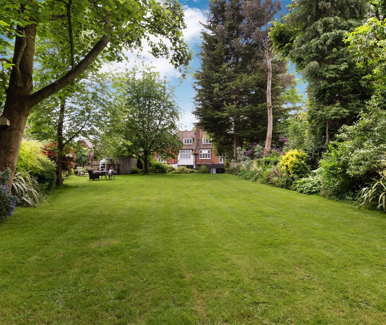 Ferncroft Avenue Hampstead NW3 7PE