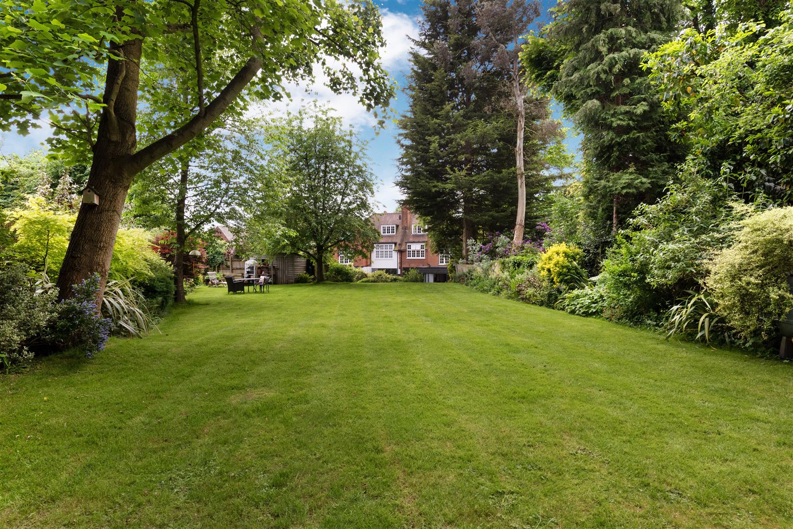 Ferncroft Avenue Hampstead NW3 7PE