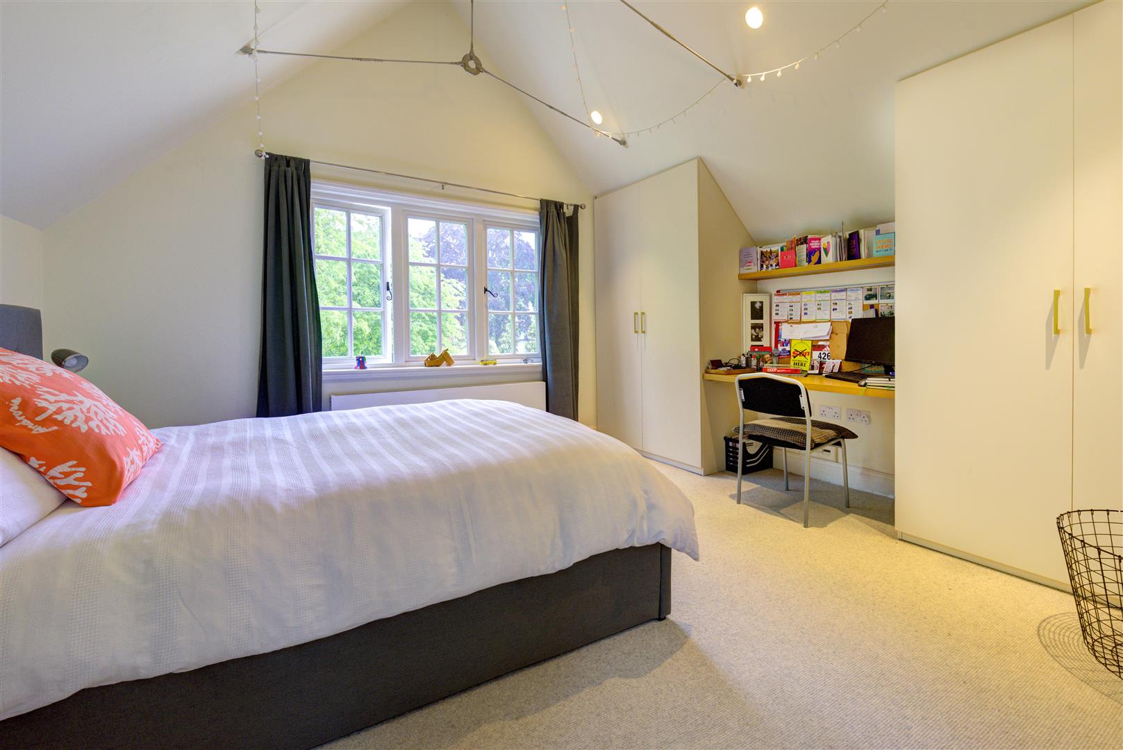 Ferncroft Avenue Hampstead NW3 7PE