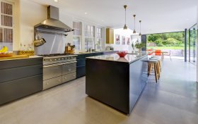 Ferncroft Avenue Hampstead NW3 7PE