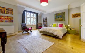 Ferncroft Avenue Hampstead NW3 7PE