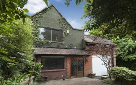 Rosecroft Avenue Hampstead NW3 7QB