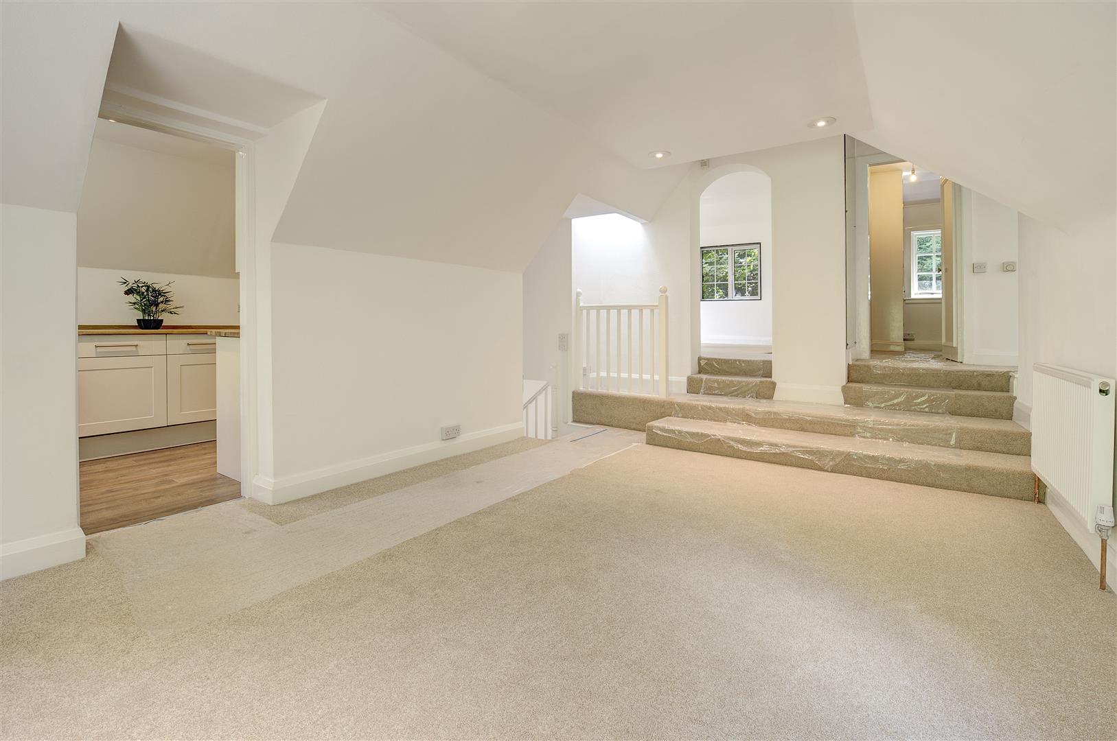 Rosecroft Avenue Hampstead NW3 7QB