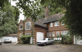 Rosecroft Avenue Hampstead NW3 7QB