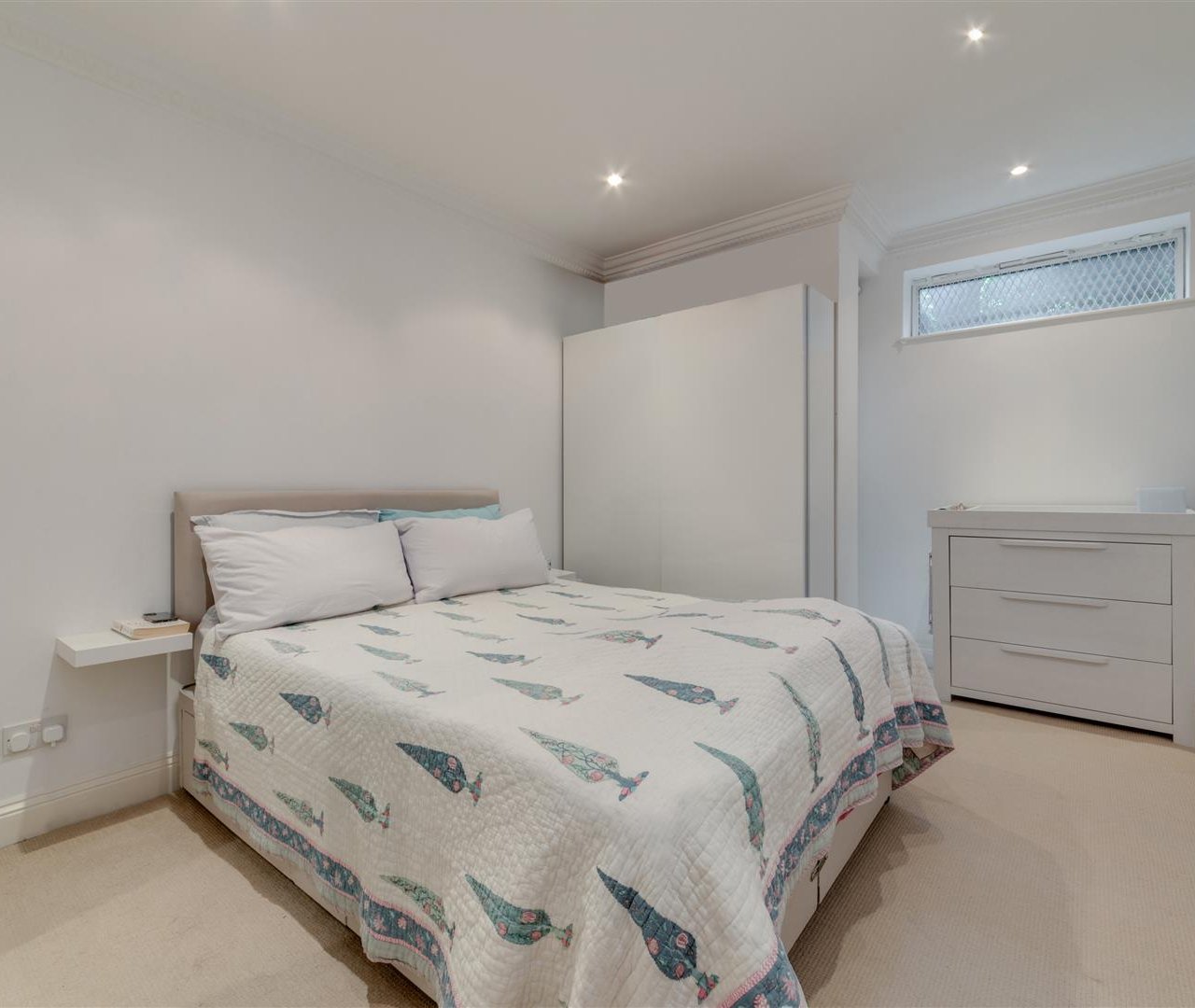 Netherhall Gardens Hampstead NW3 5RL