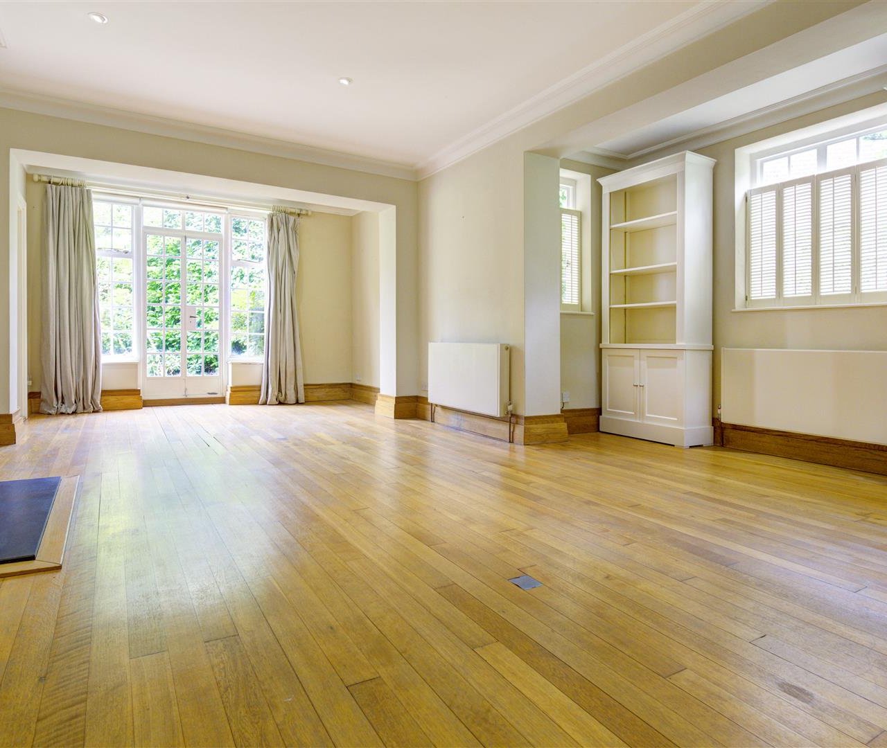 Fairway Close Hampstead Garden Suburb NW11 6TR