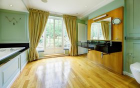 Fairway Close Hampstead Garden Suburb NW11 6TR