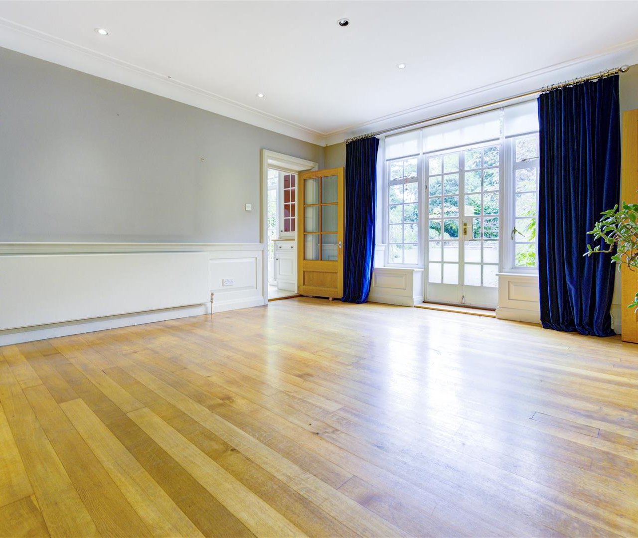 Fairway Close Hampstead Garden Suburb NW11 6TR