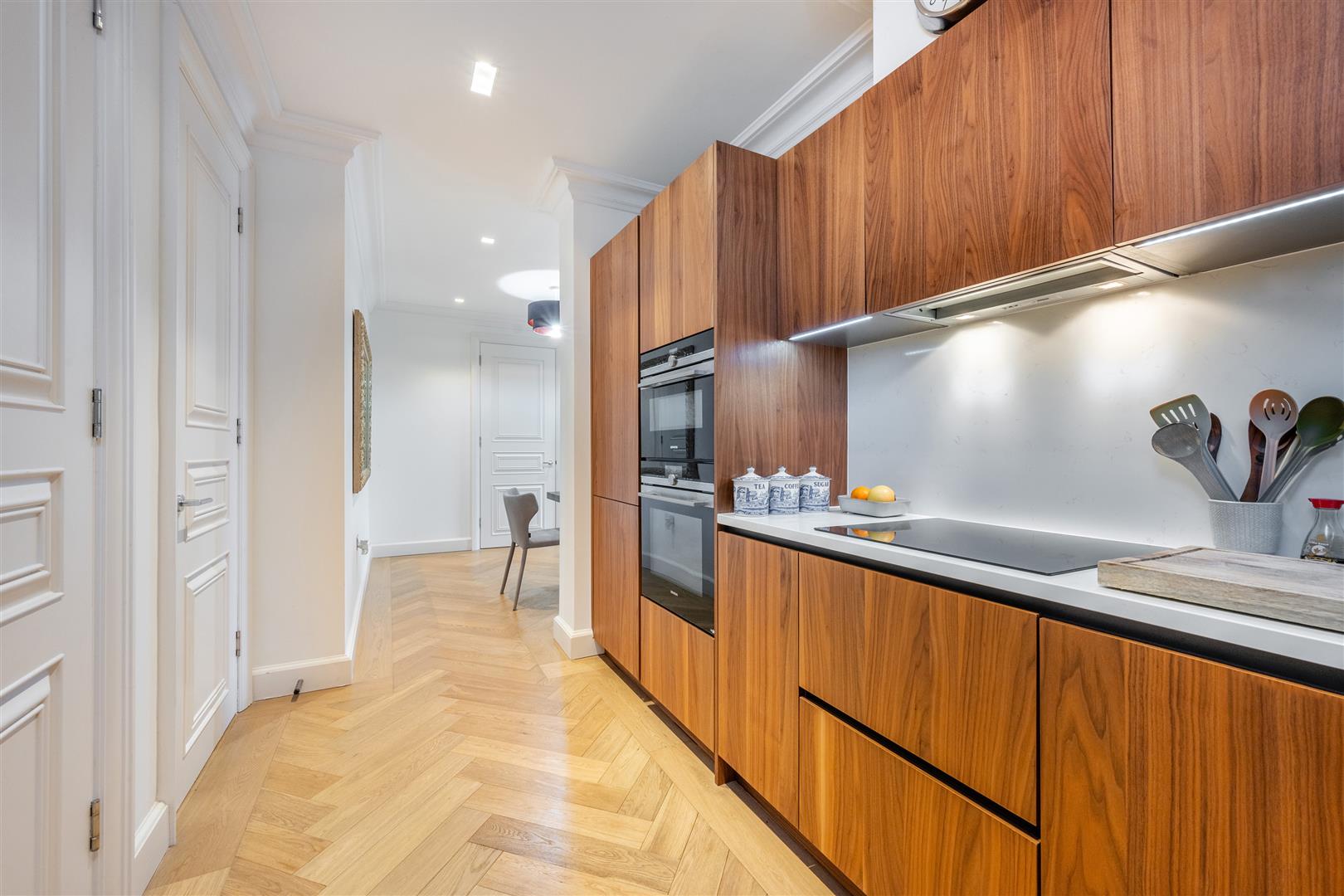 Kidderpore Avenue, London, NW3 7SU
