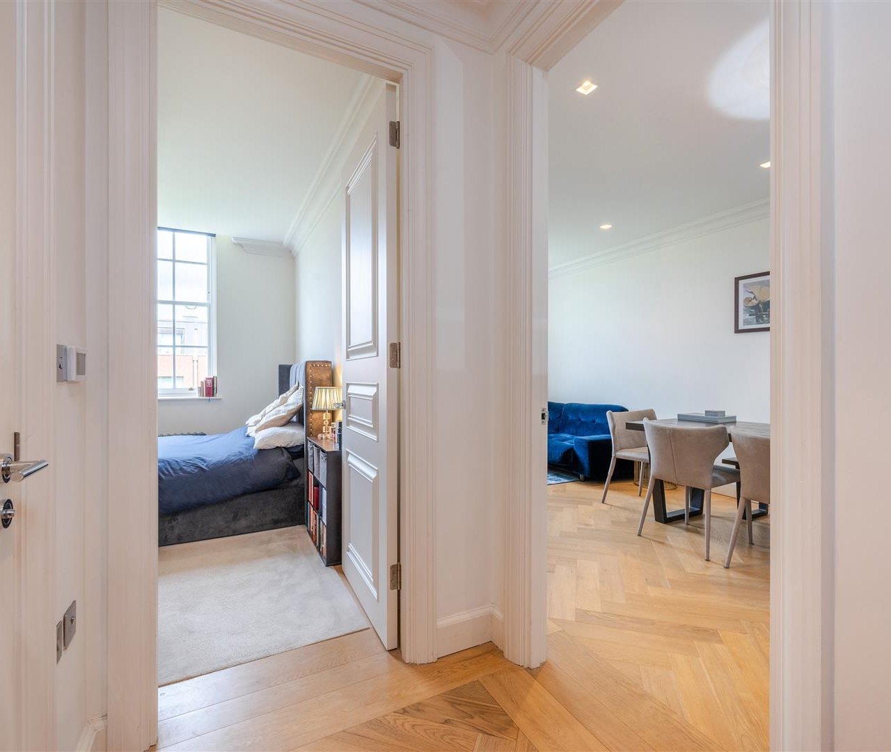 Kidderpore Avenue, London, NW3 7SU