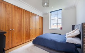 Kidderpore Avenue, London, NW3 7SU