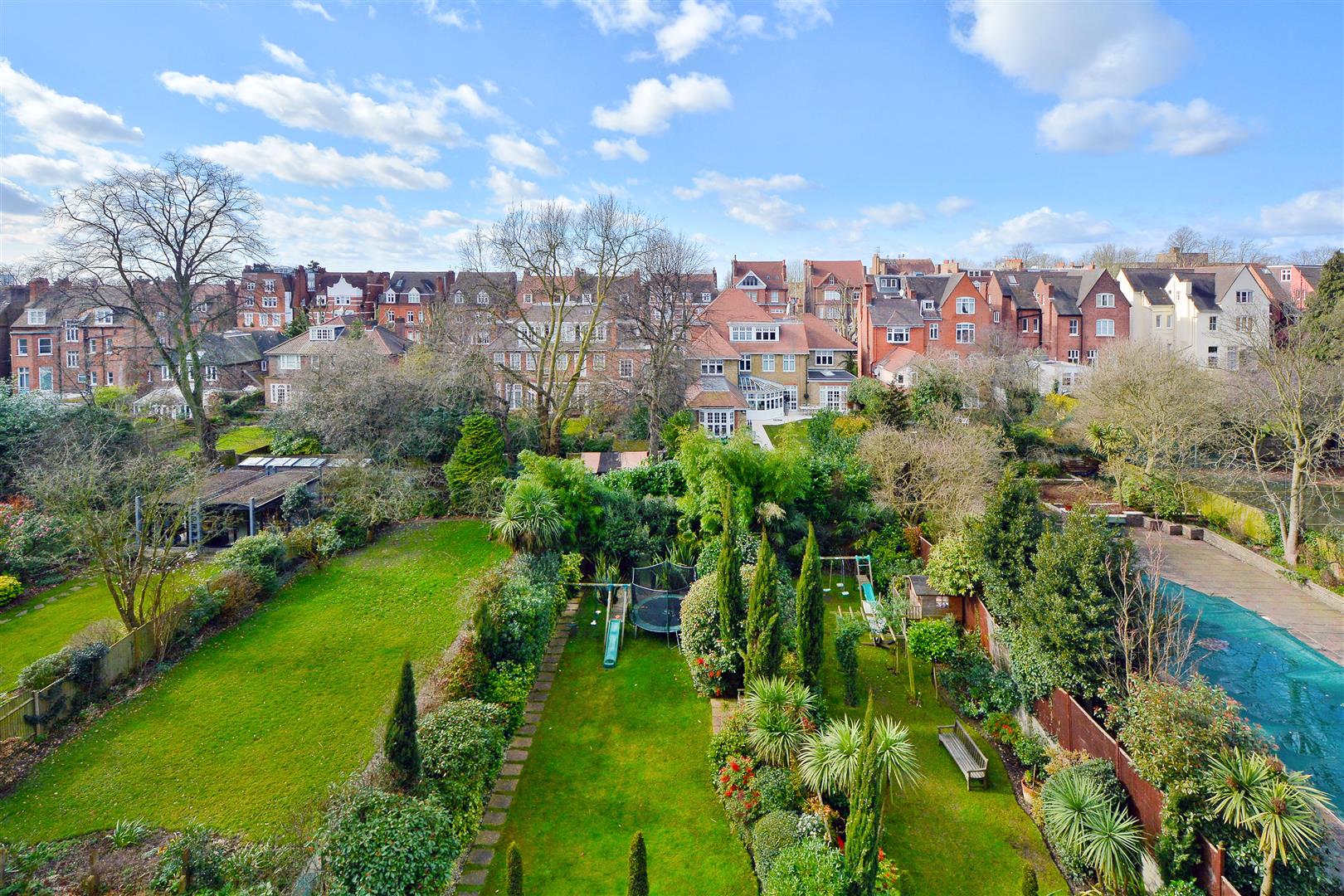 Fitzjohn's Avenue, Hampstead, NW3 5JY