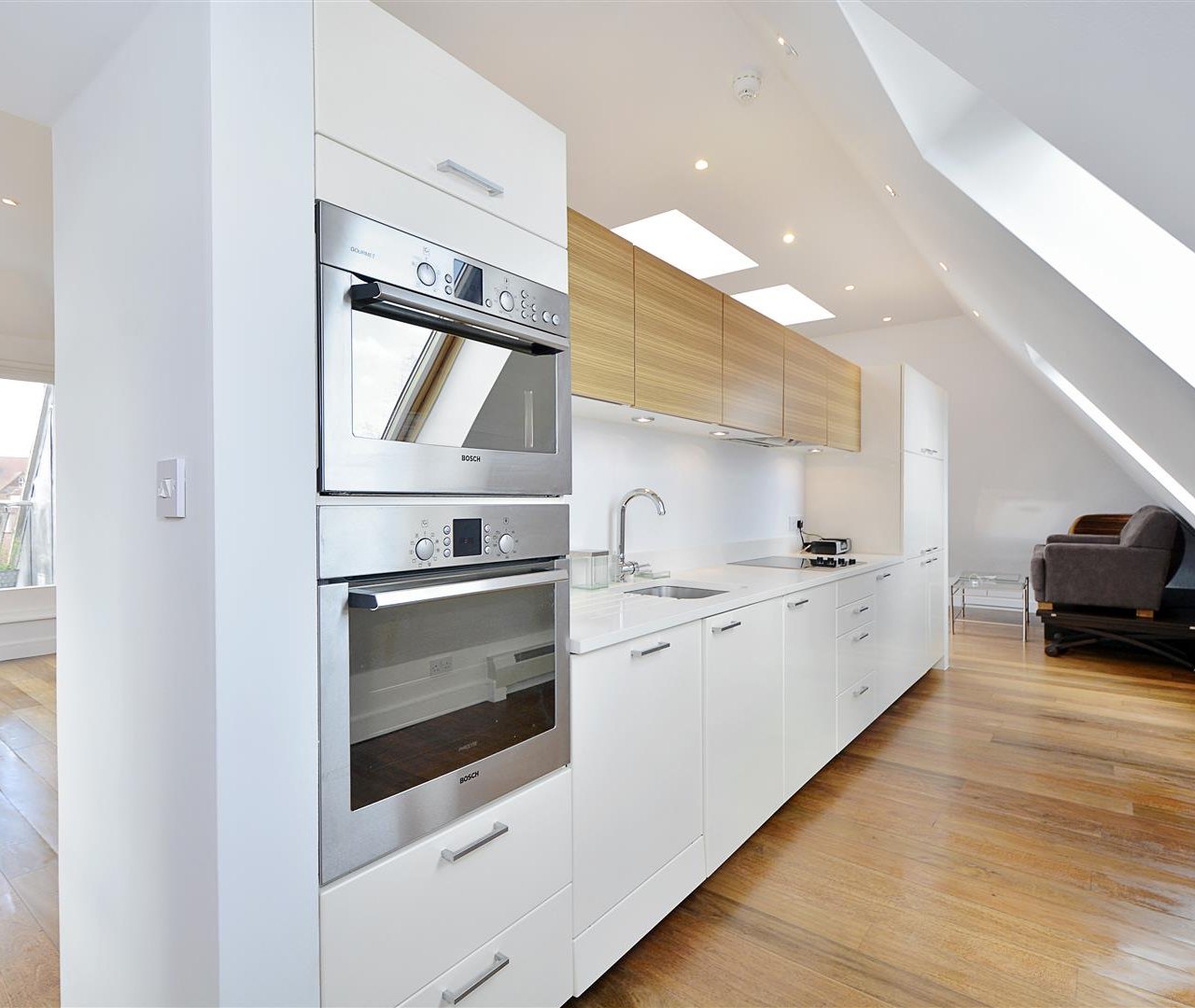 Fitzjohn's Avenue, Hampstead, NW3 5JY