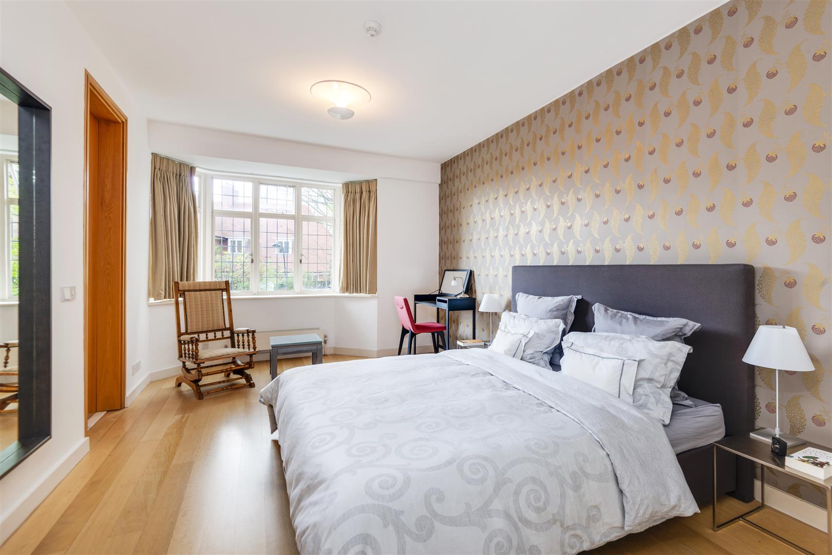 Greenaway Gardens, London, NW3 7DH
