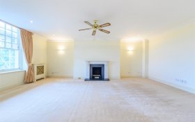 Frognal Rise London NW3 6PZ