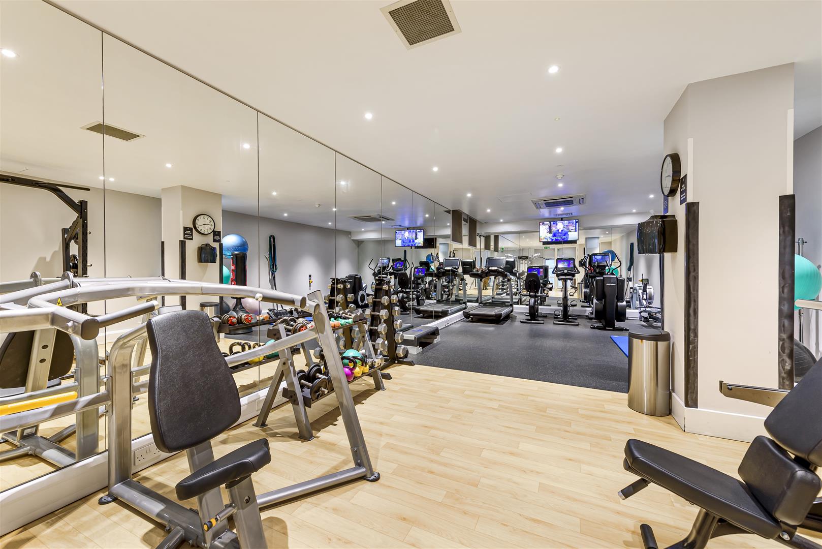 Frognal Rise London NW3 6PZ