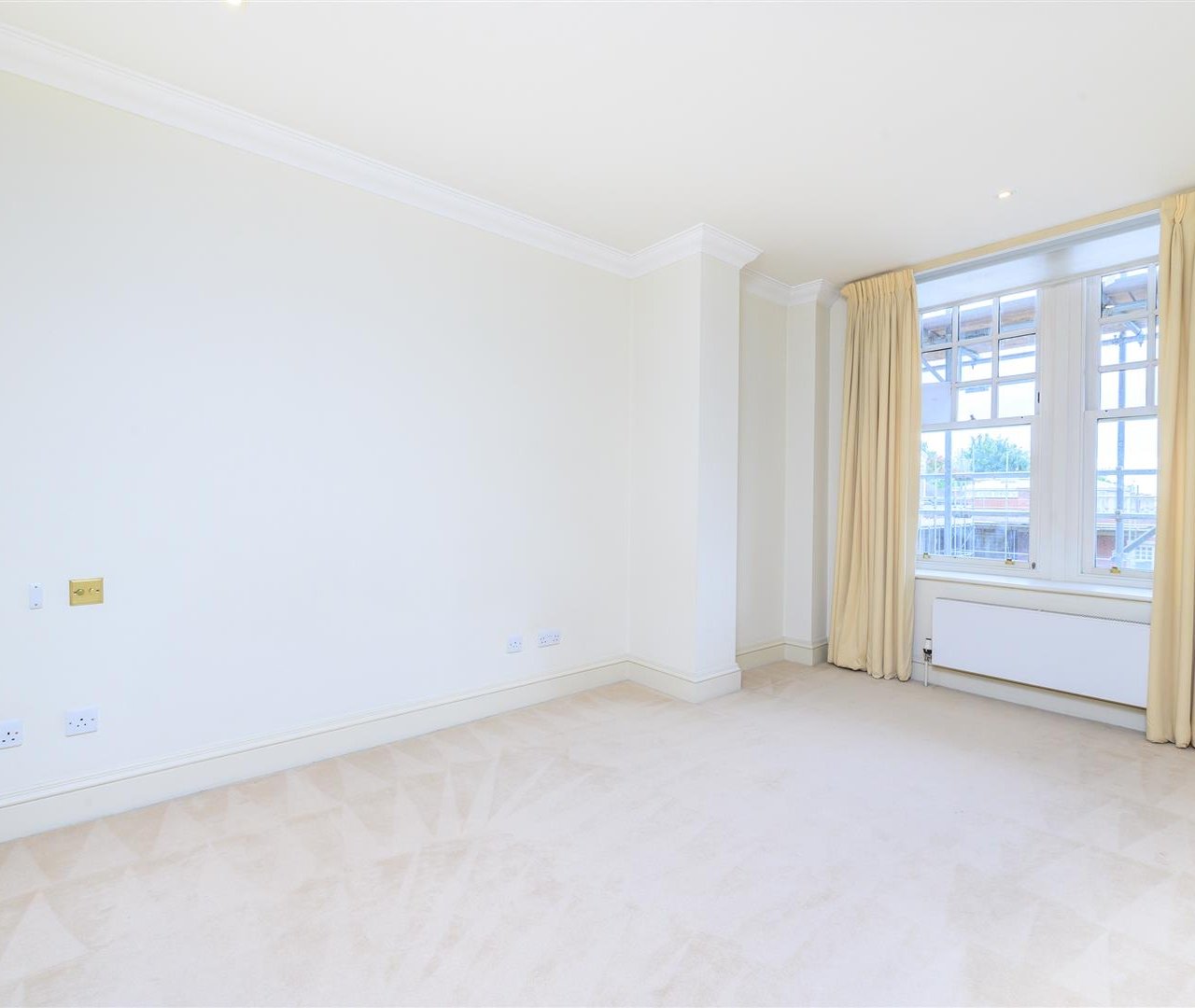 Frognal Rise London NW3 6PZ