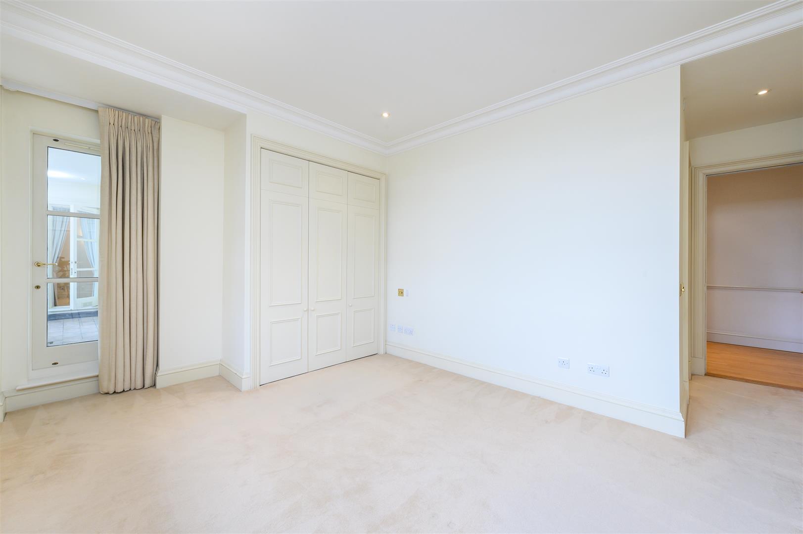 Frognal Rise London NW3 6PZ