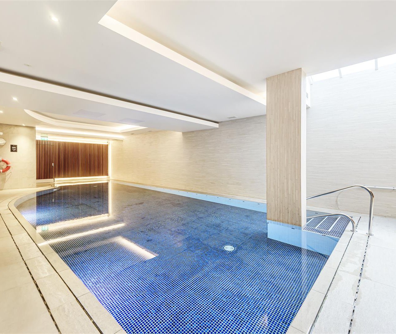 Frognal Rise London NW3 6PZ