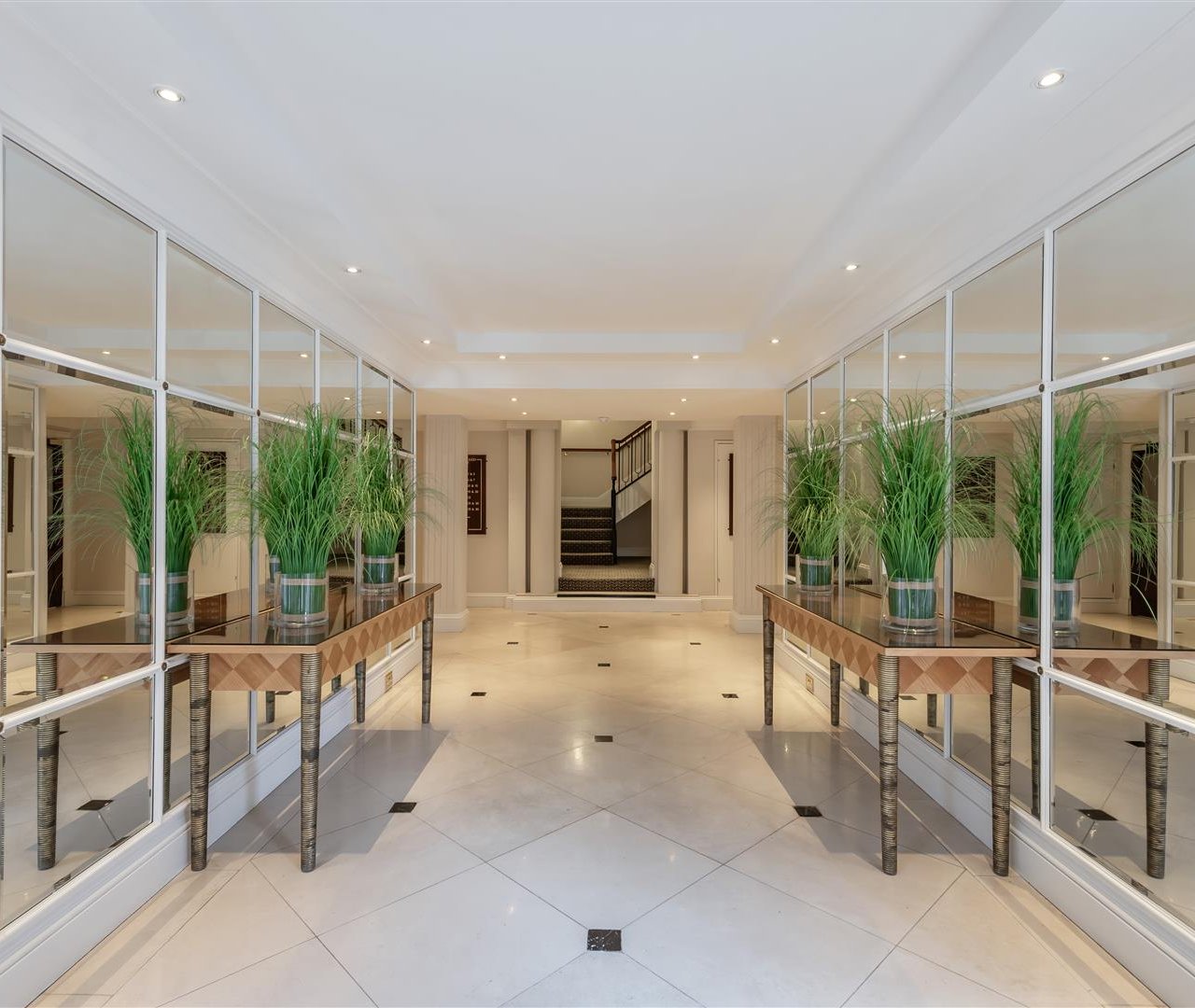 Frognal Rise London NW3 6PZ