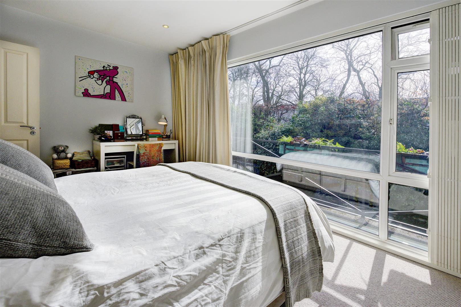 West Heath Avenue Golders Hill Park NW11 7QP