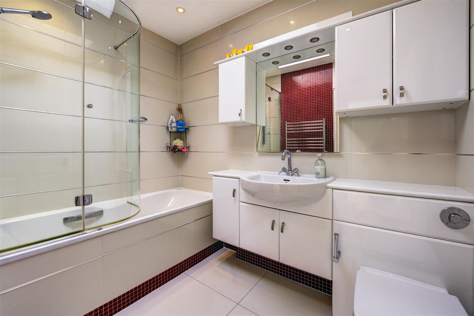 West Heath Avenue Golders Hill Park NW11 7QP