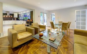 West Heath Avenue Golders Hill Park NW11 7QP