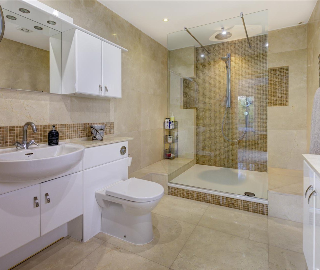 West Heath Avenue Golders Hill Park NW11 7QP